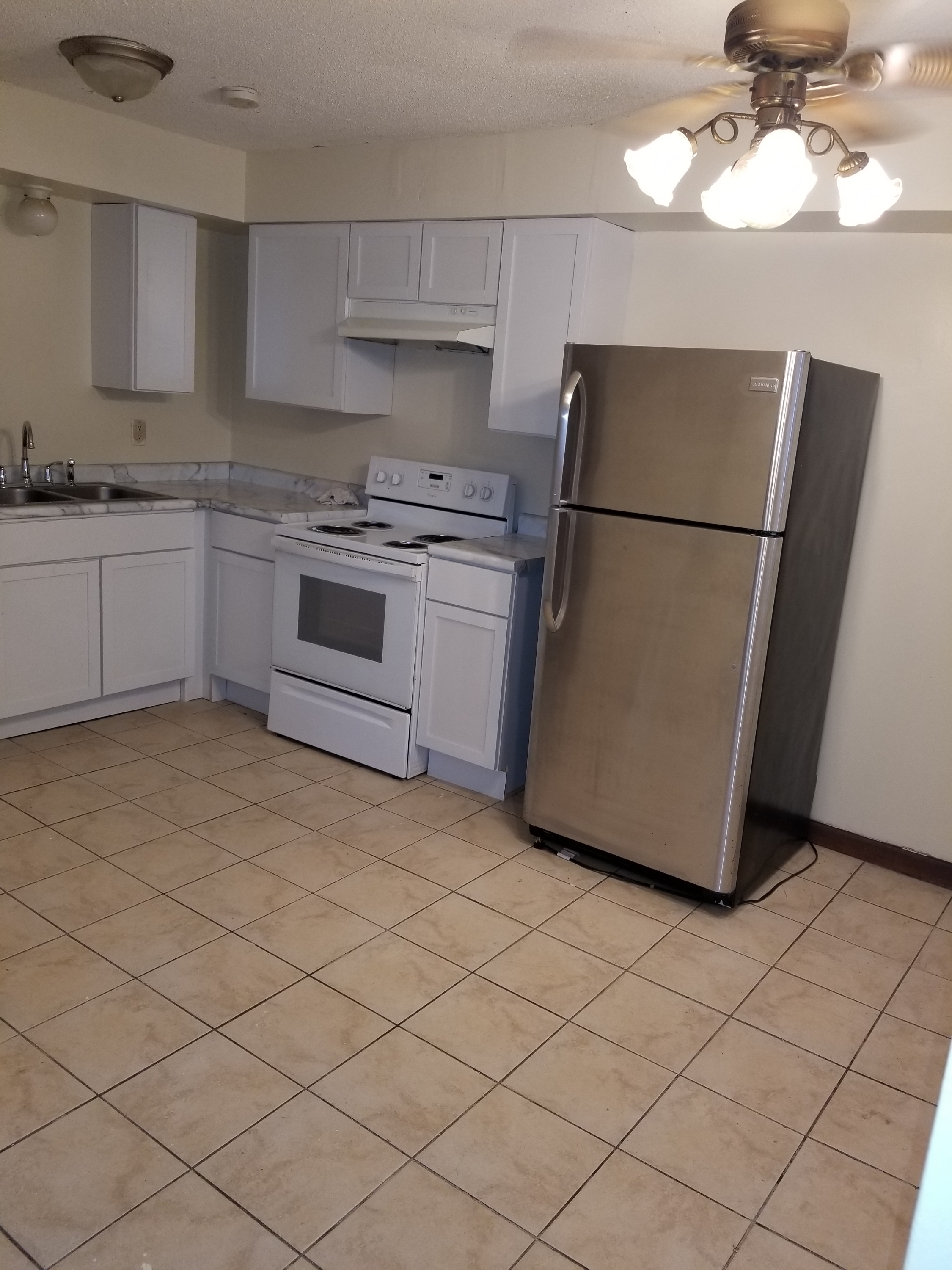 1579 Sloan Street - 2